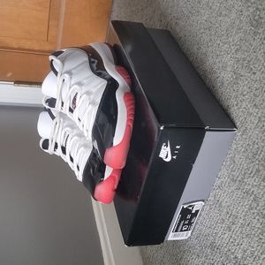 Air Jordan 11 Retro Low
